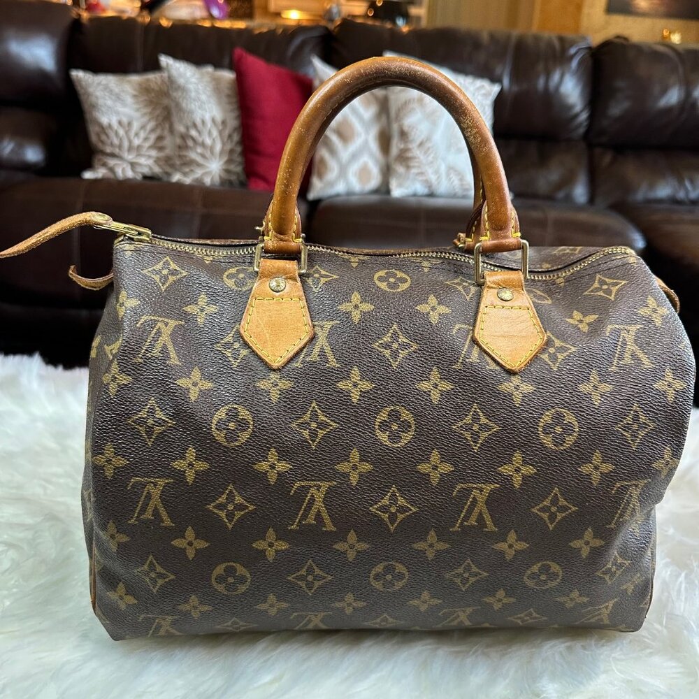 ❌SOLD❌Authentic Louis Vuitton Monogram Speedy 30 Handbag